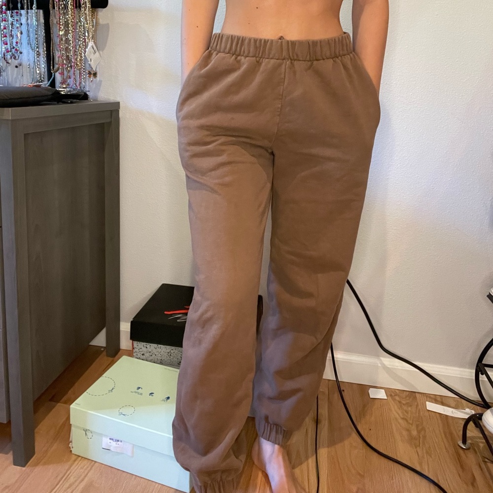 Brown Brandy Melville sweatpants